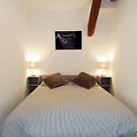 Apartament Transparent Marais