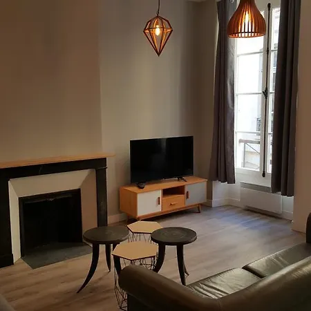 트랜스페어런트 마레 * 파리