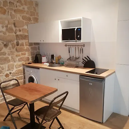 트랜스페어런트 마레 아파트 파리